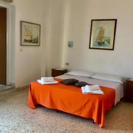 Camere Il Leone Таормина Екстериор снимка