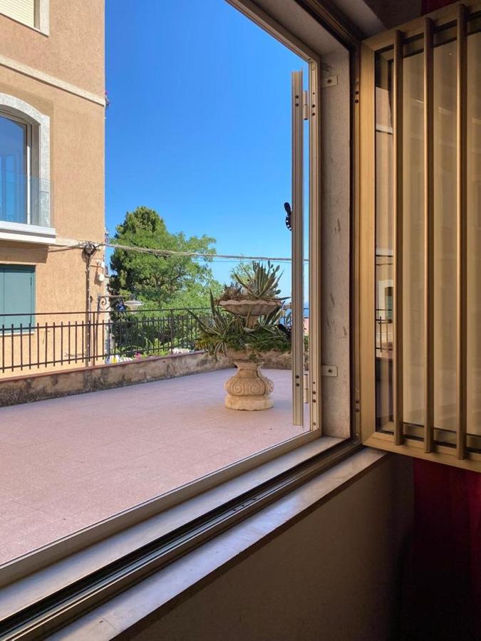Camere Il Leone Таормина Екстериор снимка